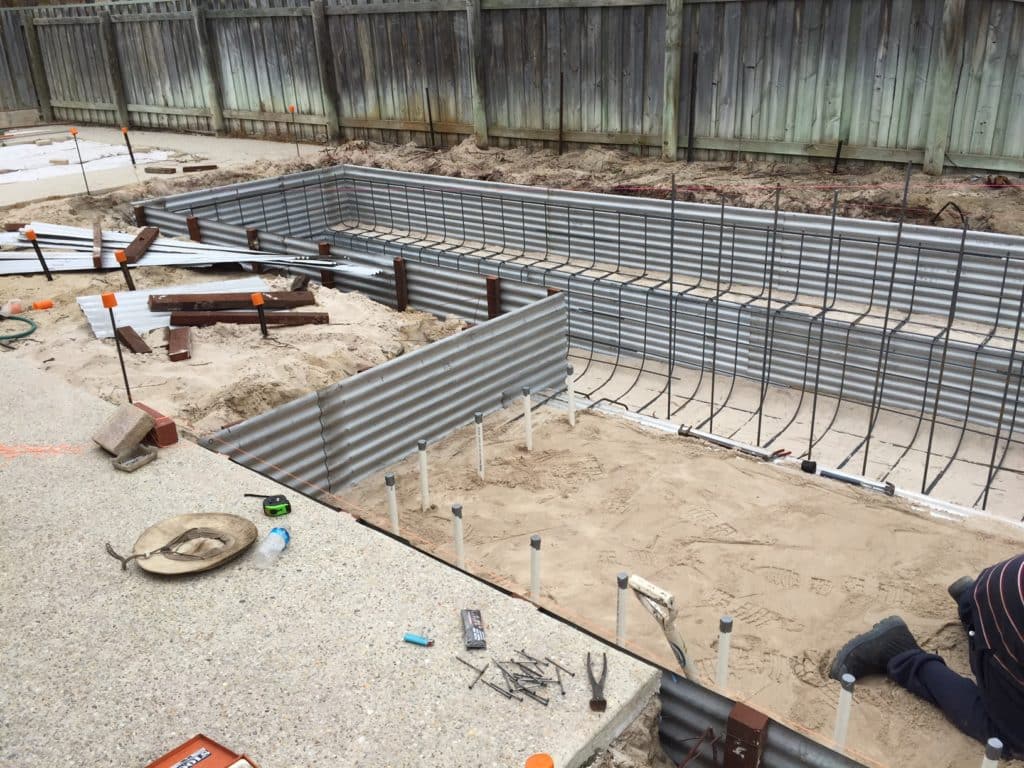 building a pool in perth